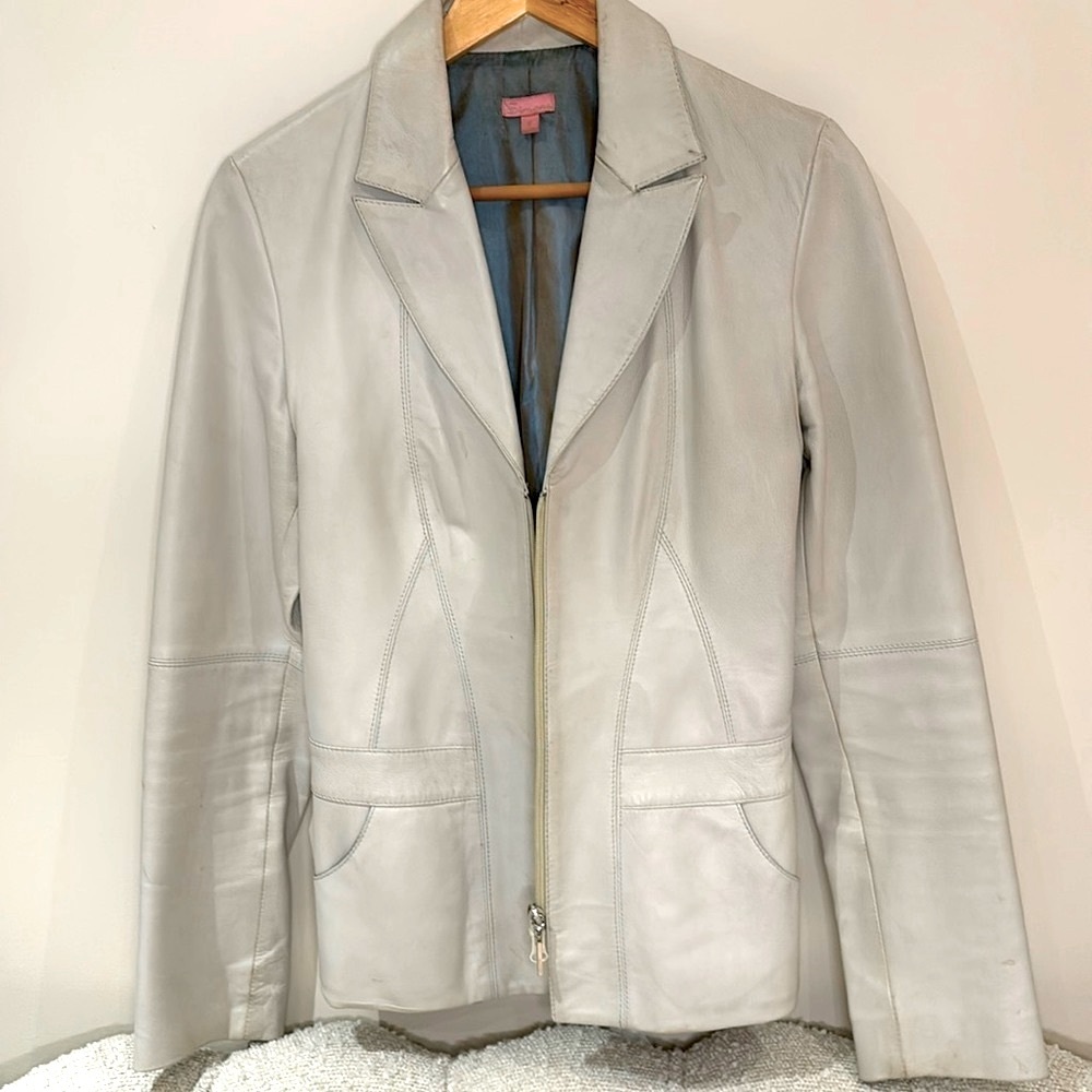 (6) 100% leather jacket SIMONE putty colour. Super soft! - Picture 2 of 4